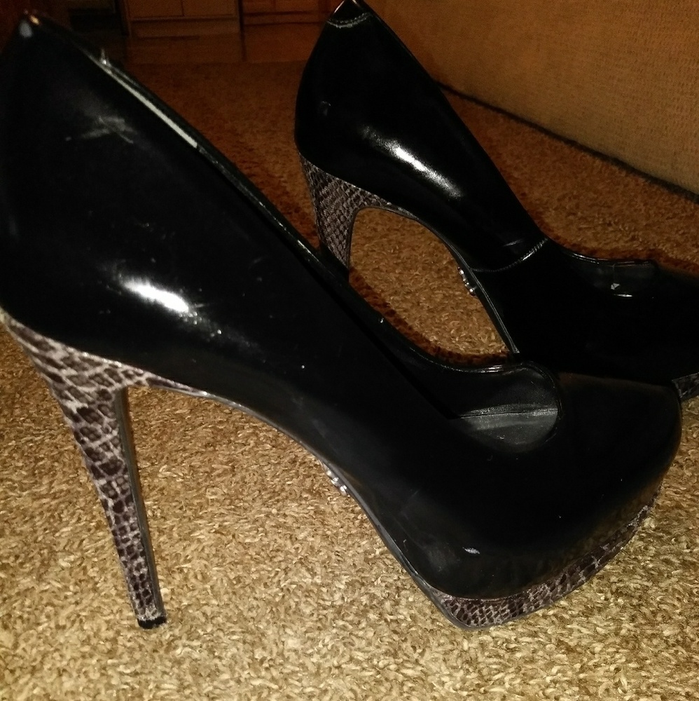 Simply Vera Melrose pumps