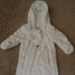 Disney Winnie the Pooh Carseat snowsuit 0-3 months