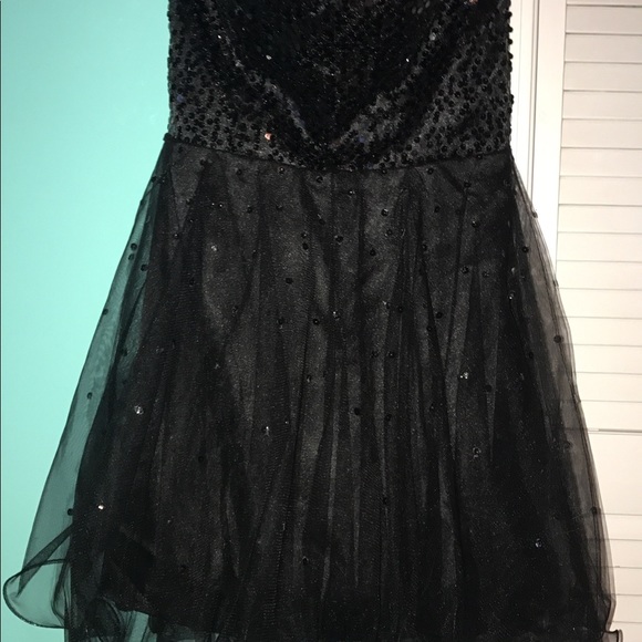 Cocktail Dress - Picture 5 of 5