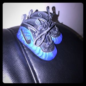 Baby soft bottom sneakers