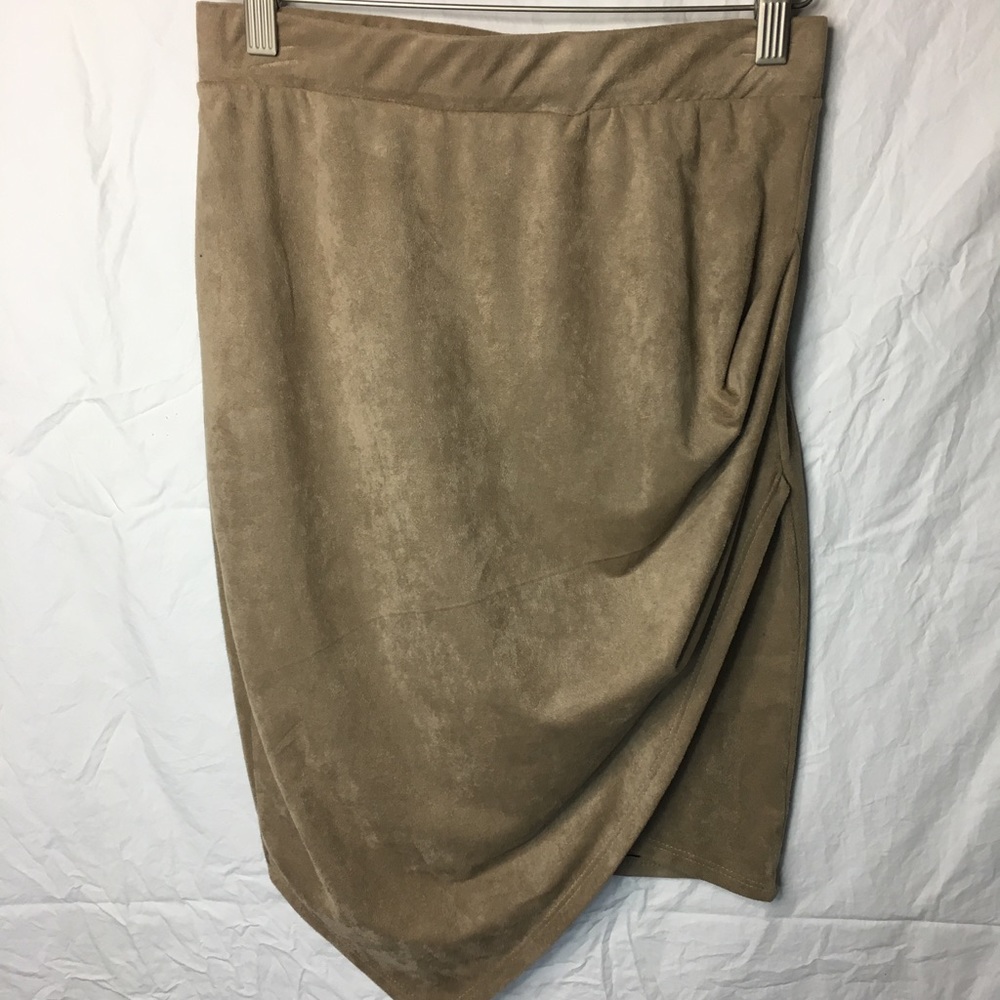 Brown skirt