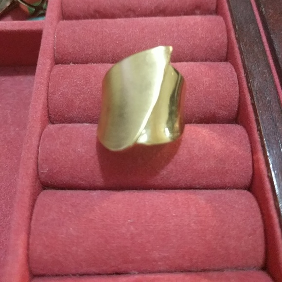 ❌❌SOLD❌❌Premier Designs gold leaf ring - Picture 1 of 1