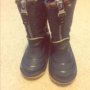 Rain boots! Toddler boy size 6