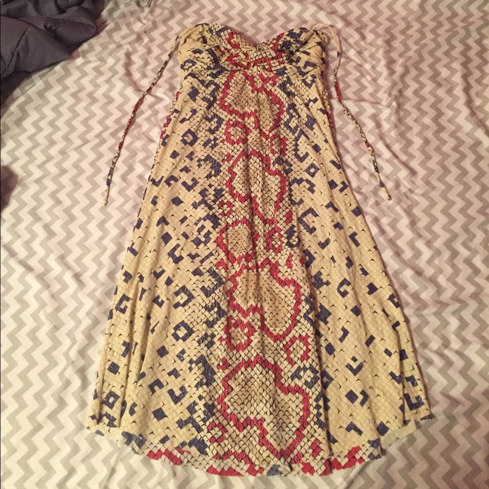 Cute summer dress, patterned almost like a snake!