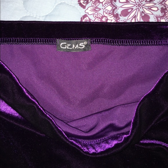 Satin skirt - Picture 2 of 2