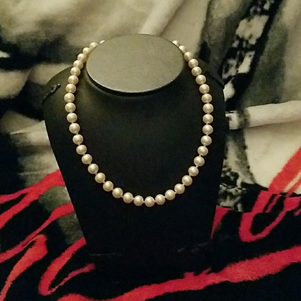 🎩🎩Vintage Faux Pearl Necklace🎩🎩