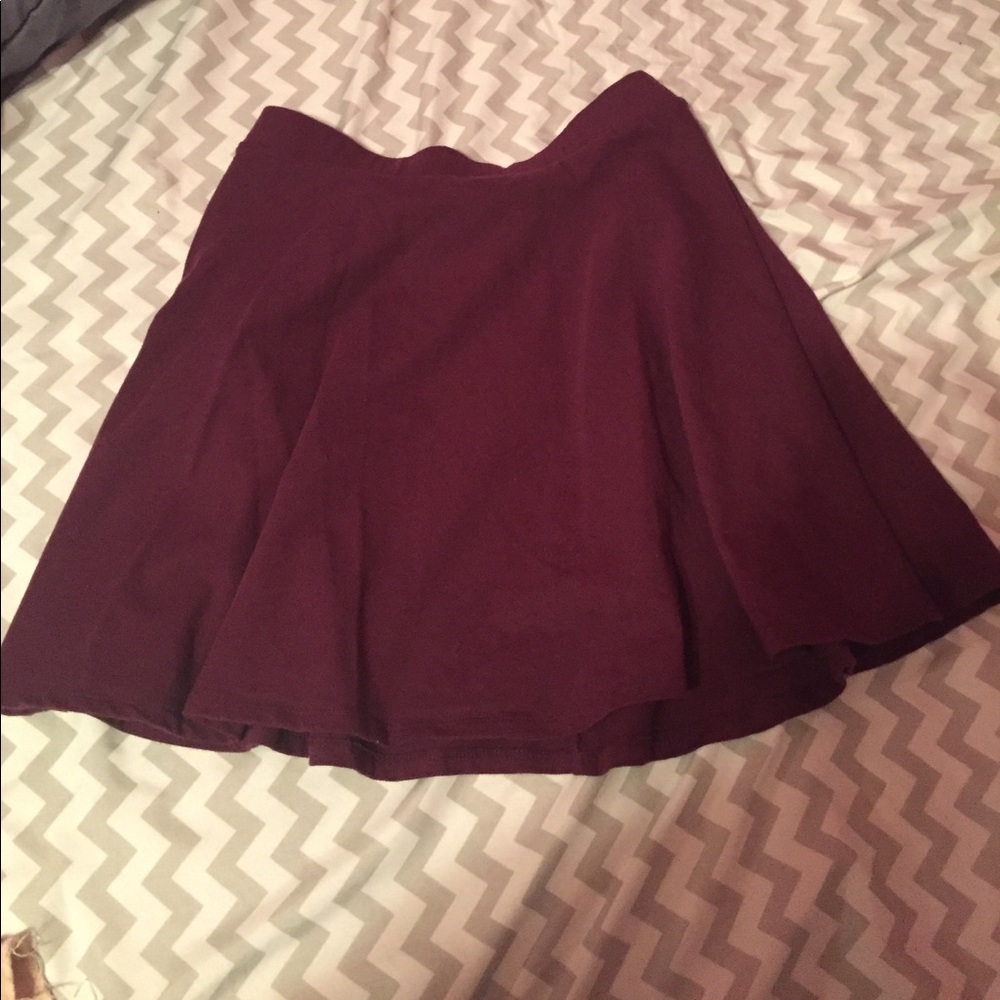 Maroon flowy skirt
