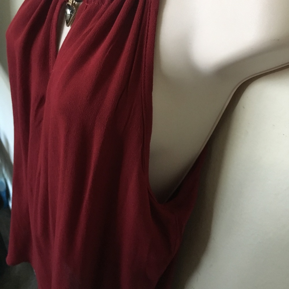 Red blouse - Picture 2 of 4