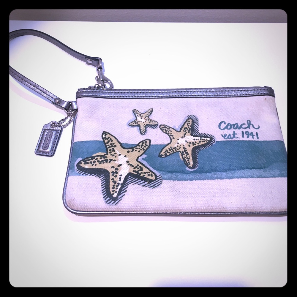 Coach - Beach Wristlet
