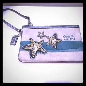 Coach - Beach Wristlet