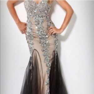 Jovani gown,Jovani dress,Jovani,Jovani black gown