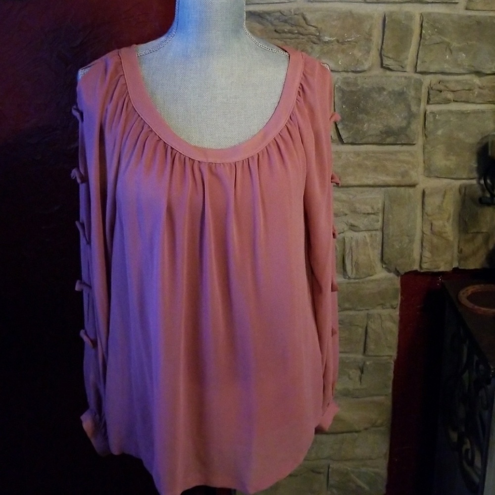 Lauren Conrad blouse