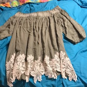 Never worn off the shoulder mint top