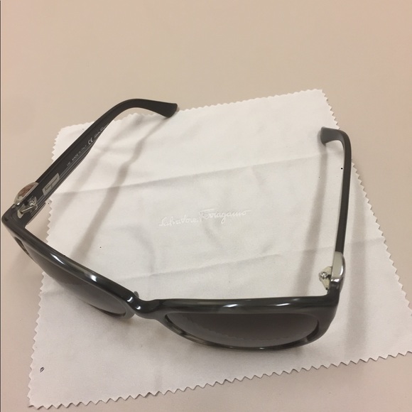 SOLD Salvatore Ferragamo Sunglasses - Picture 3 of 7