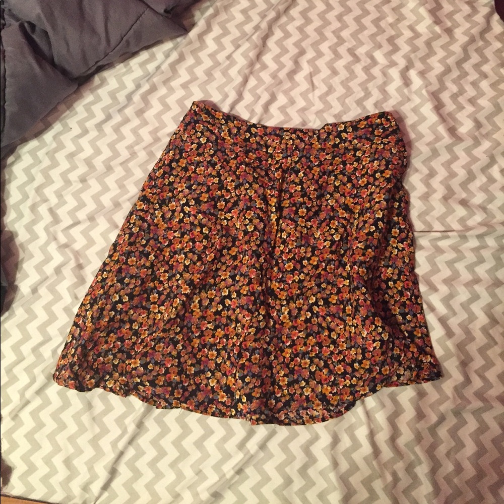 Flower patterned skirt