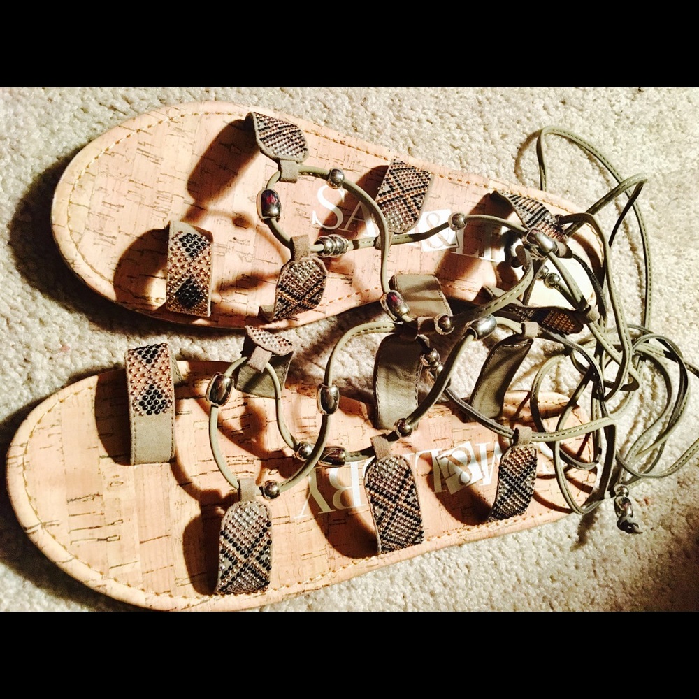 Sam & Libby lace up sandals