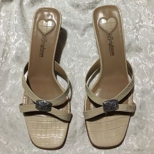 Brighton Size 10M Tan Heels Slip On Sandals