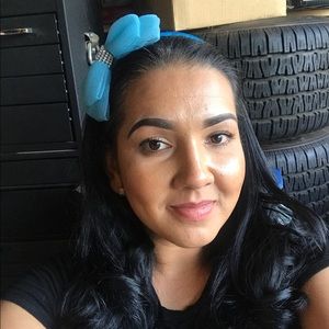 Meet your Posher, Ariana