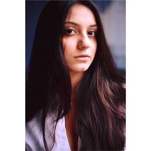 Meet your Posher, Nayanika