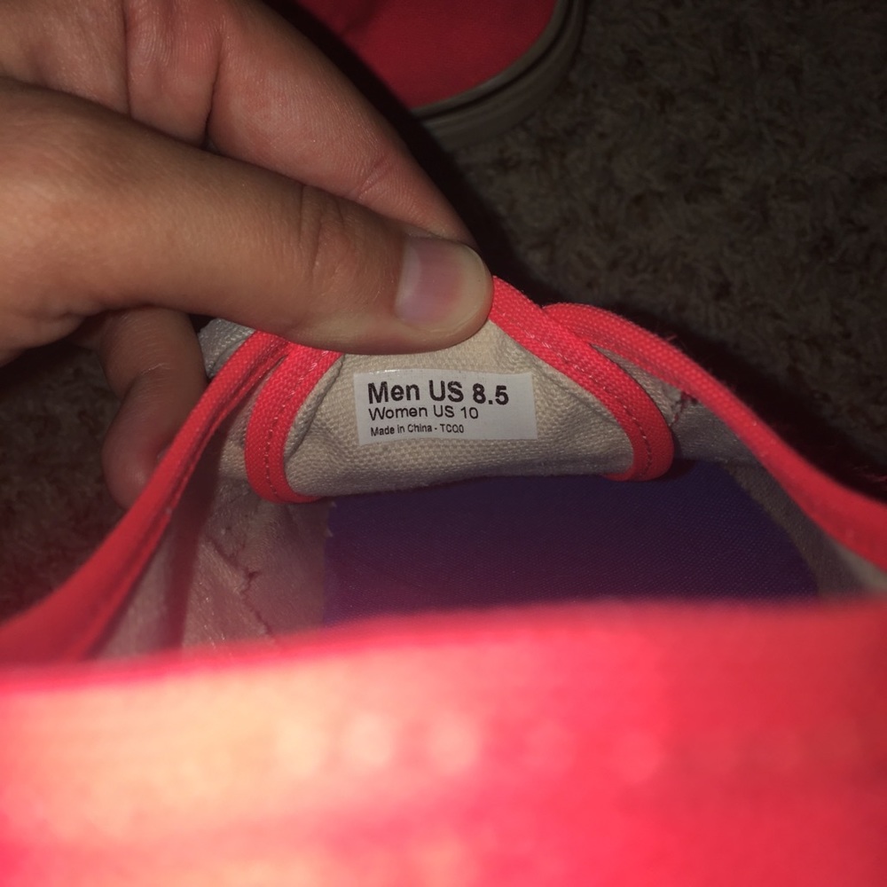 vans - Picture 3 of 3