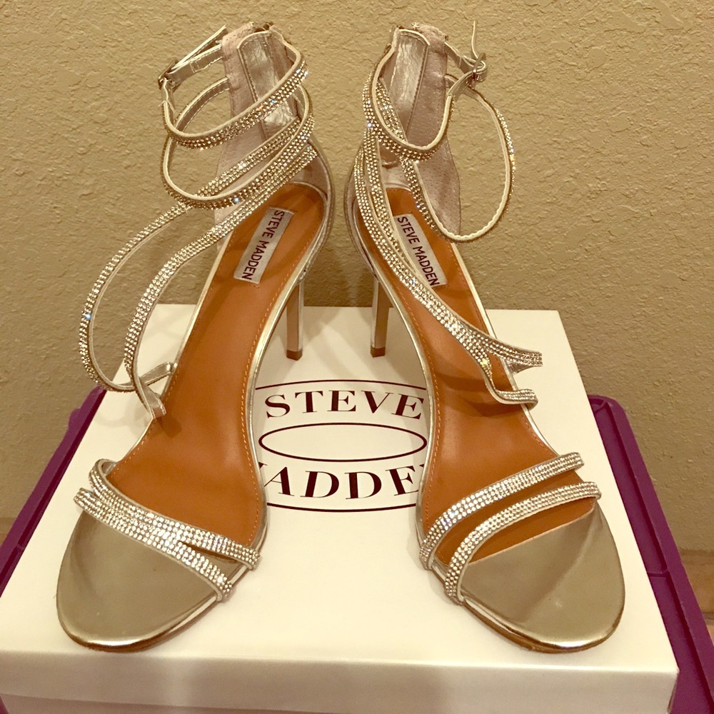 Steve Madden FIFFI Silver open toe heels Size 11