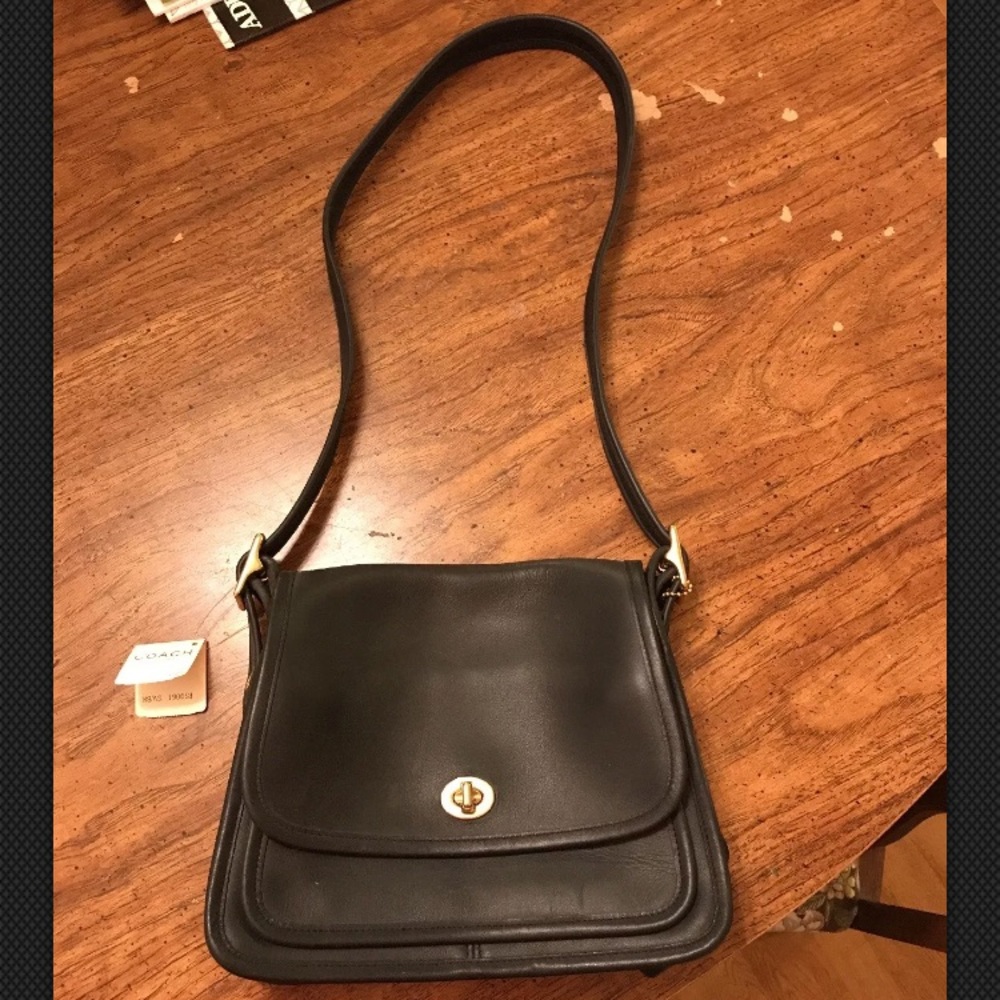 🌟COACH👜 Ramblers legacy black leather purse!