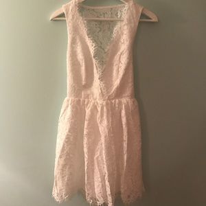 New Tobi White Lace V-Neck Babydoll Mini Dress