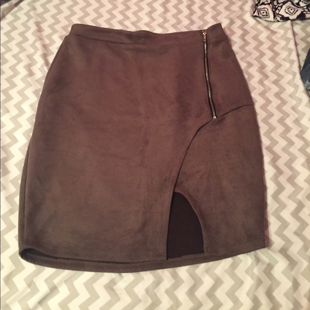 Pencil skirt
