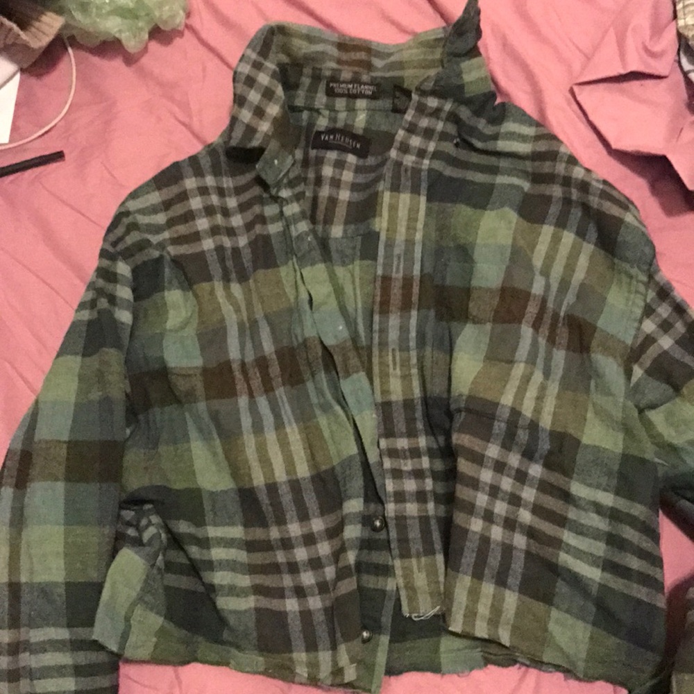 Cropped oversize flannel