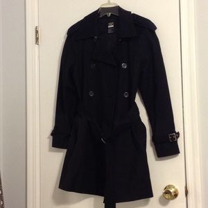 Women's thigh length trench