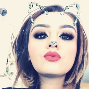 Meet your Posher, Anaid