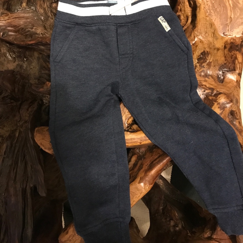 Retro sweats