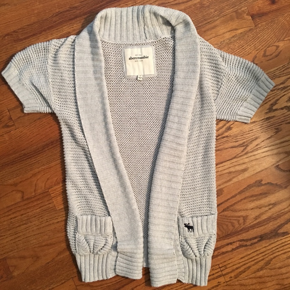 Abercrombie & Fitch Cardigan Sweater - Small