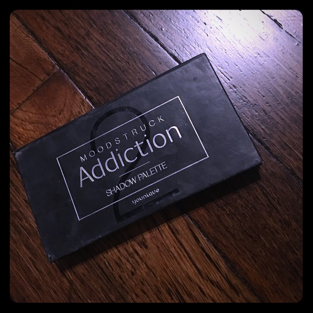 ✨Younique Moodstruck Addiction 2 Palette!✨