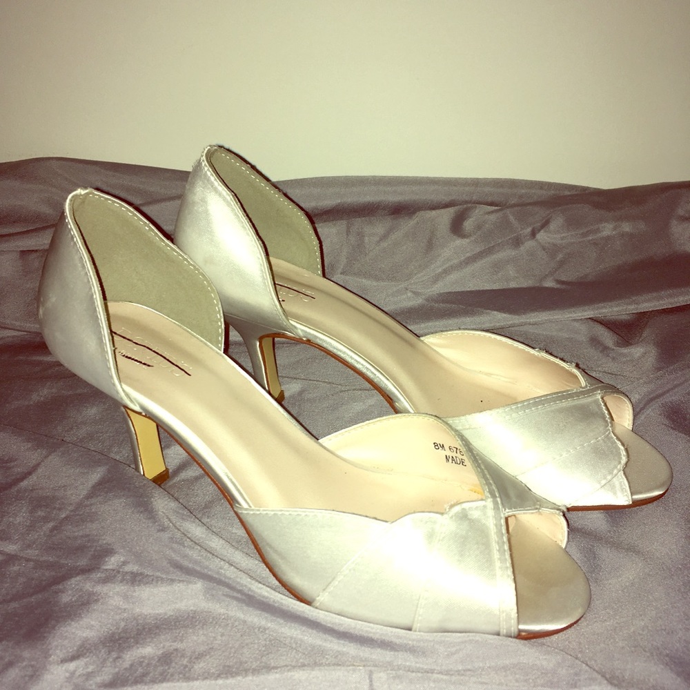 White David's Bridal Heels
