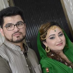 Meet your Posher, Qandeel