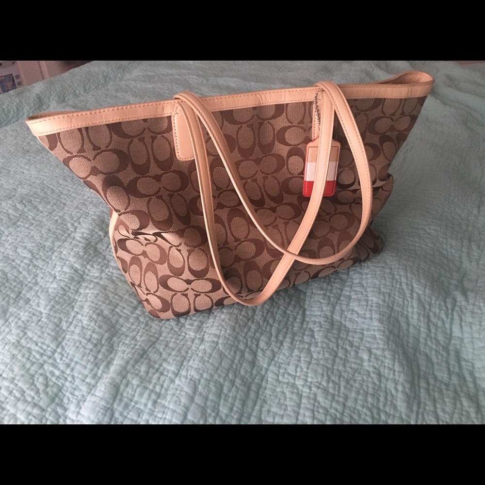 Coach handbag