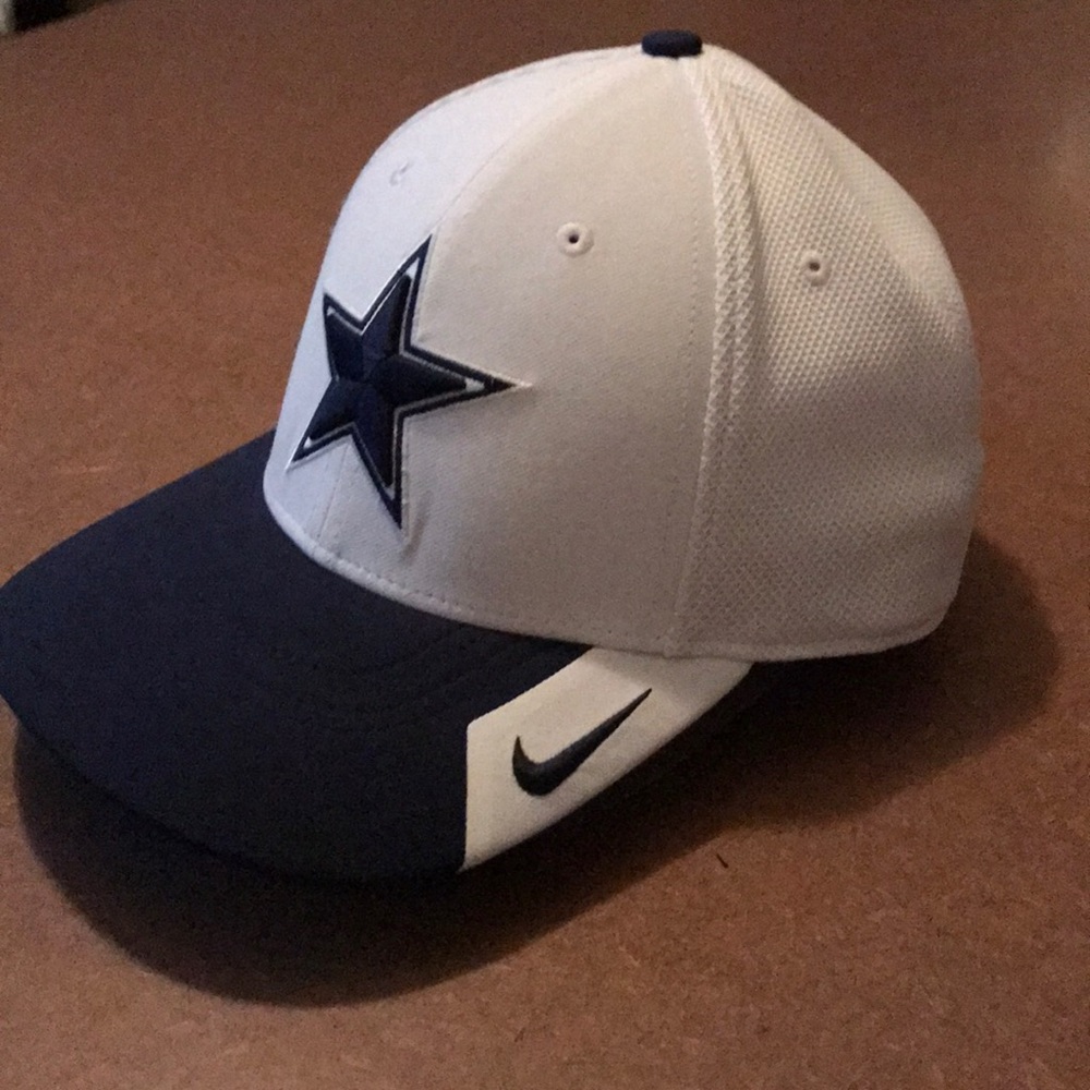 Dallas Cowboys Dri-Fit Nike Stretch Fitted Hat