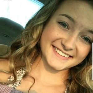 Meet your Posher, Tomlyn