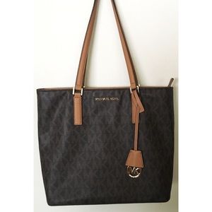 Michael Kors Tote