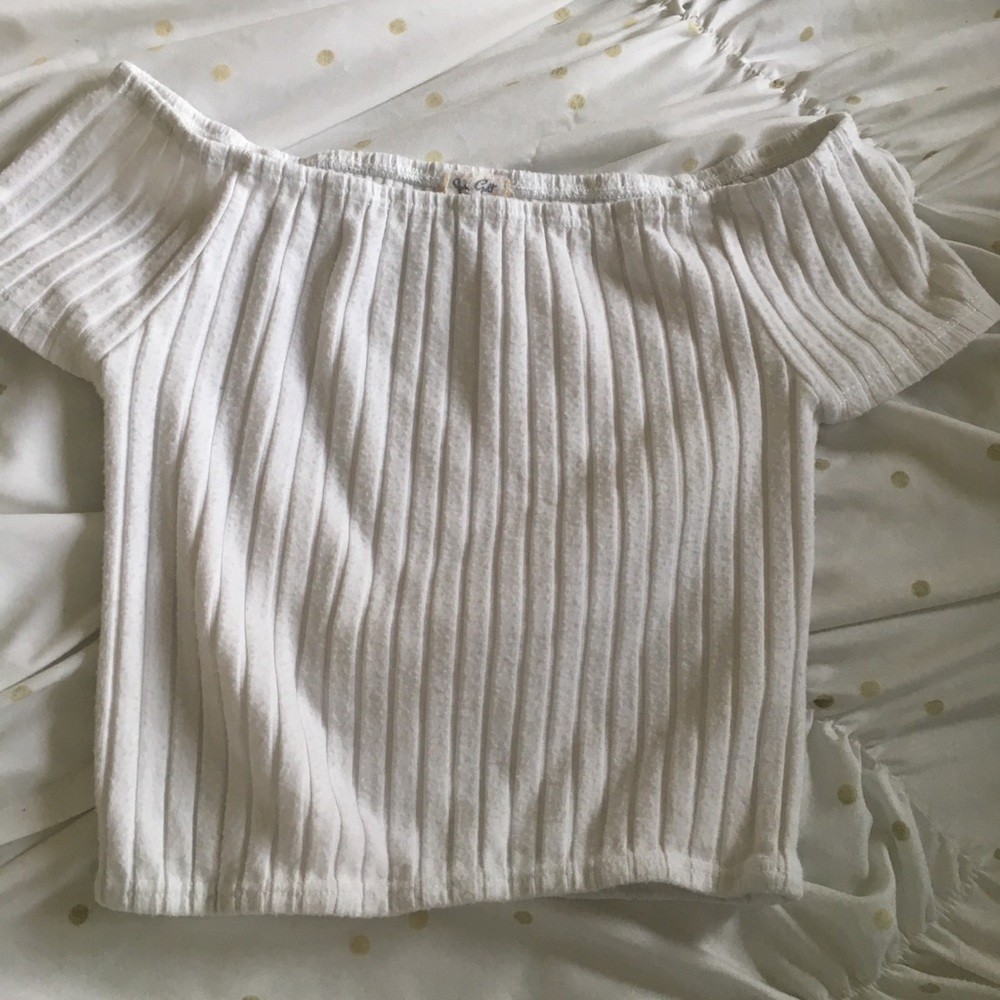 Brandy Melville crop top