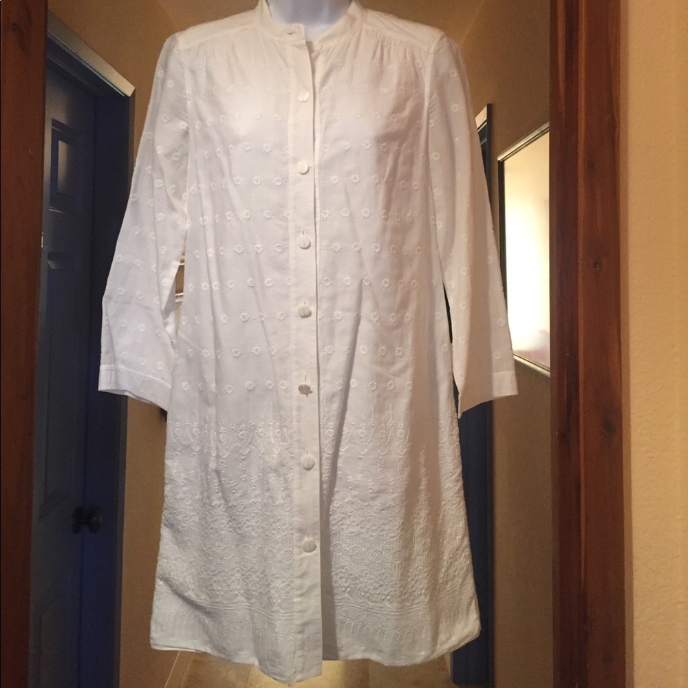 PURE DKNY Cotton Eyelet top