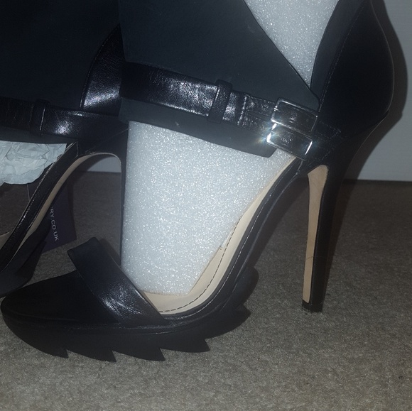 Camilla skoovguard collar high heel sandal - Picture 4 of 7