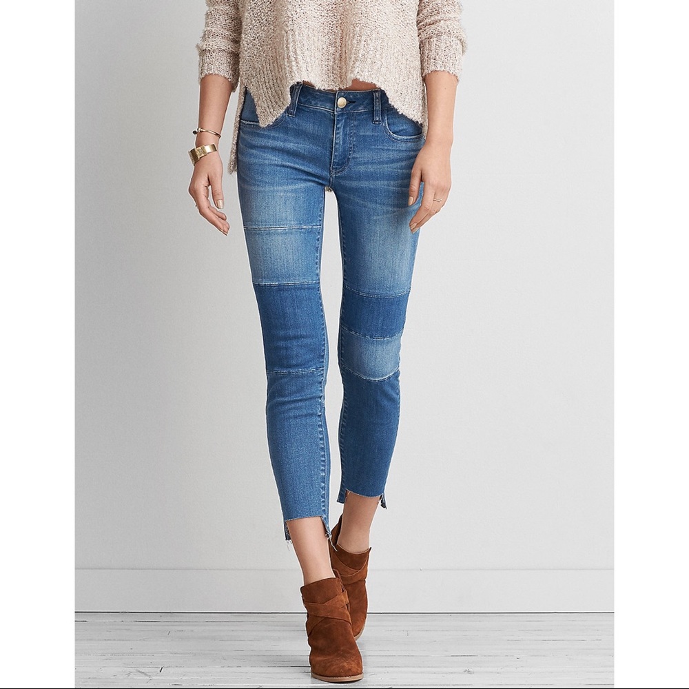 ❤️DAILY DEAL❤️ AE Distressed Jeggings