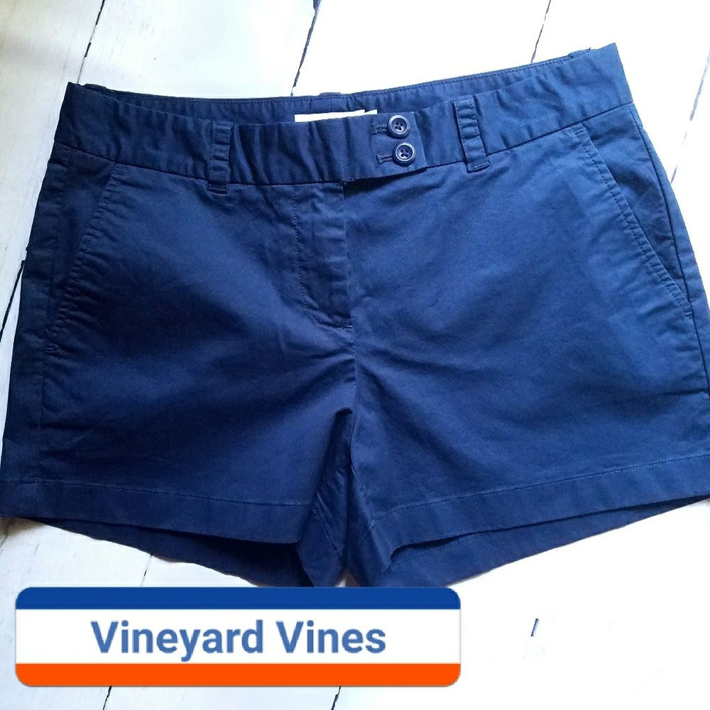 Vineyard Vines Navy Shorts NWOT