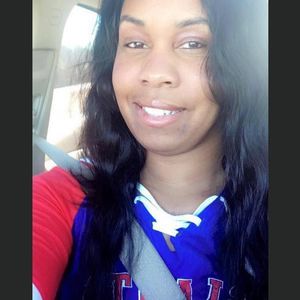 Meet your Posher, Candace