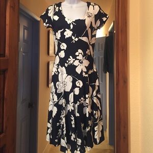 Lauren Navy Floral Dress