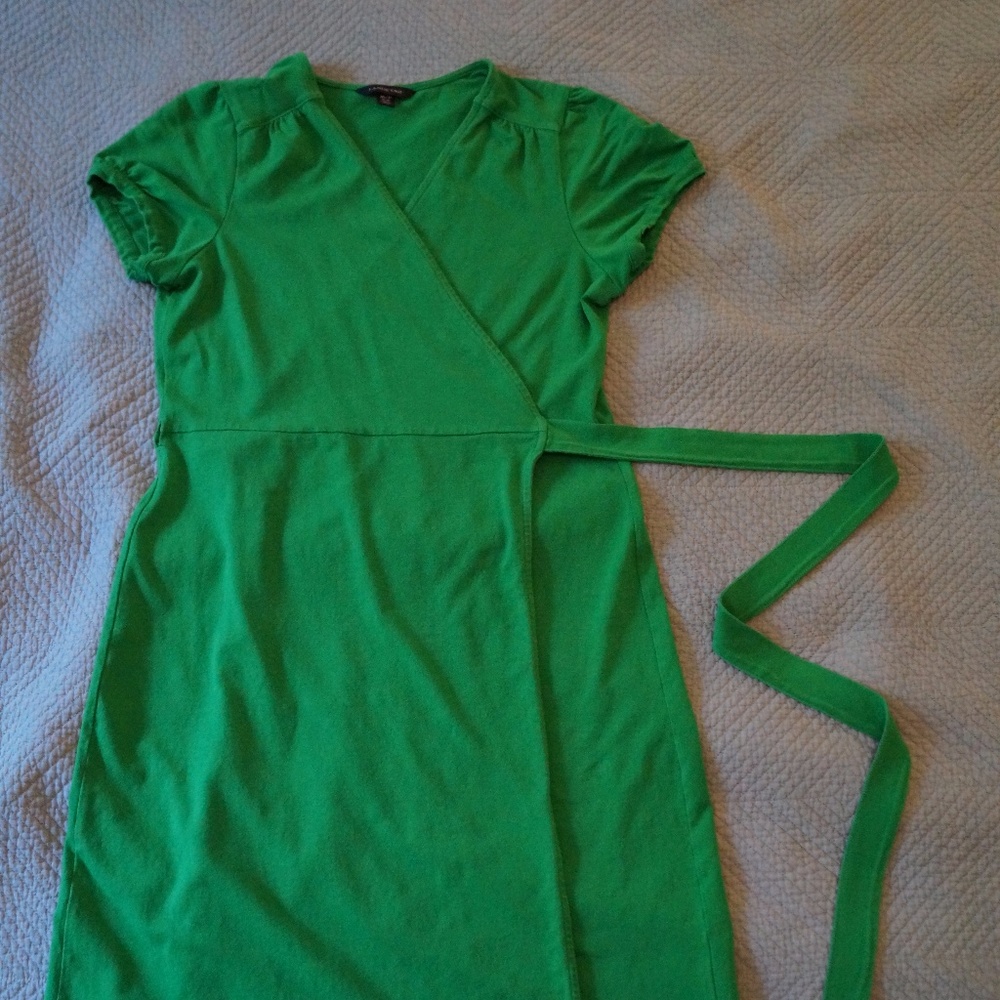 Lands' End Kelly Green Wrap Dress