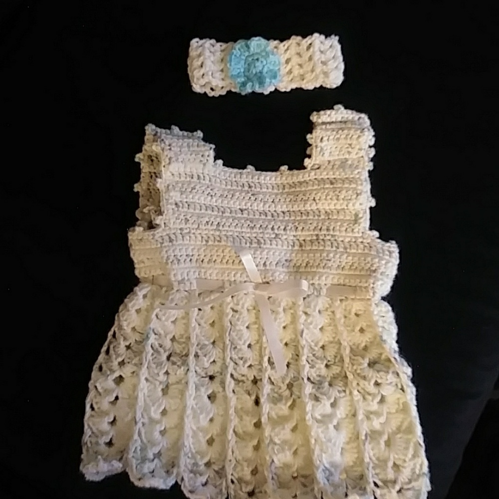 Baby jumper dress
