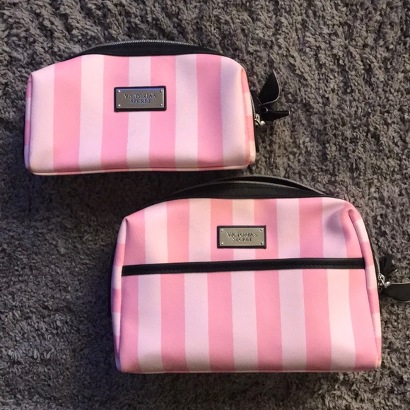 Victoria’s Secret makeup bags, barely used, 2 bags - Picture 1 of 2